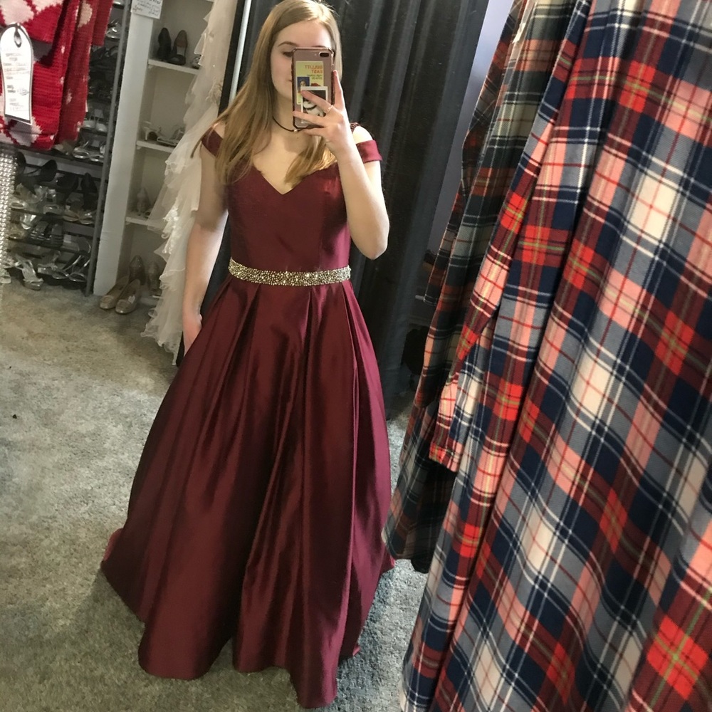 Burgundy Prom Dress